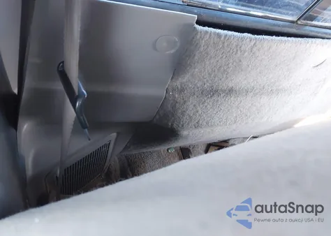 1996 Ford Ranger из США, поврежденный, VIN 1FTCR10A0TUB40578